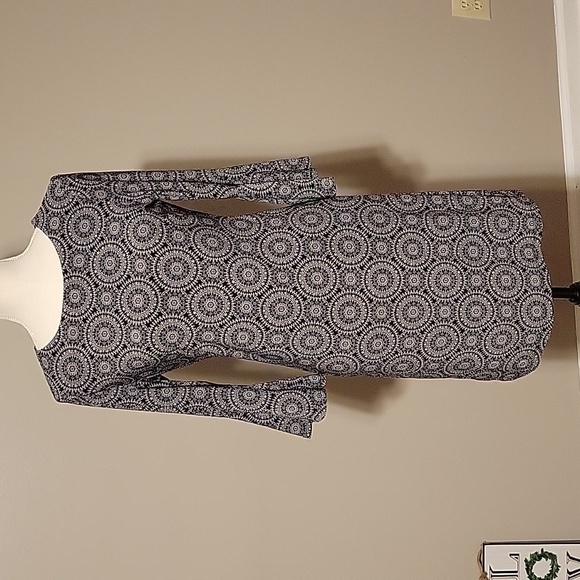 Tommy Hilfiger Bell Sleeve Mini Dress Black and White Womens‎ 2 - Picture 2 of 6